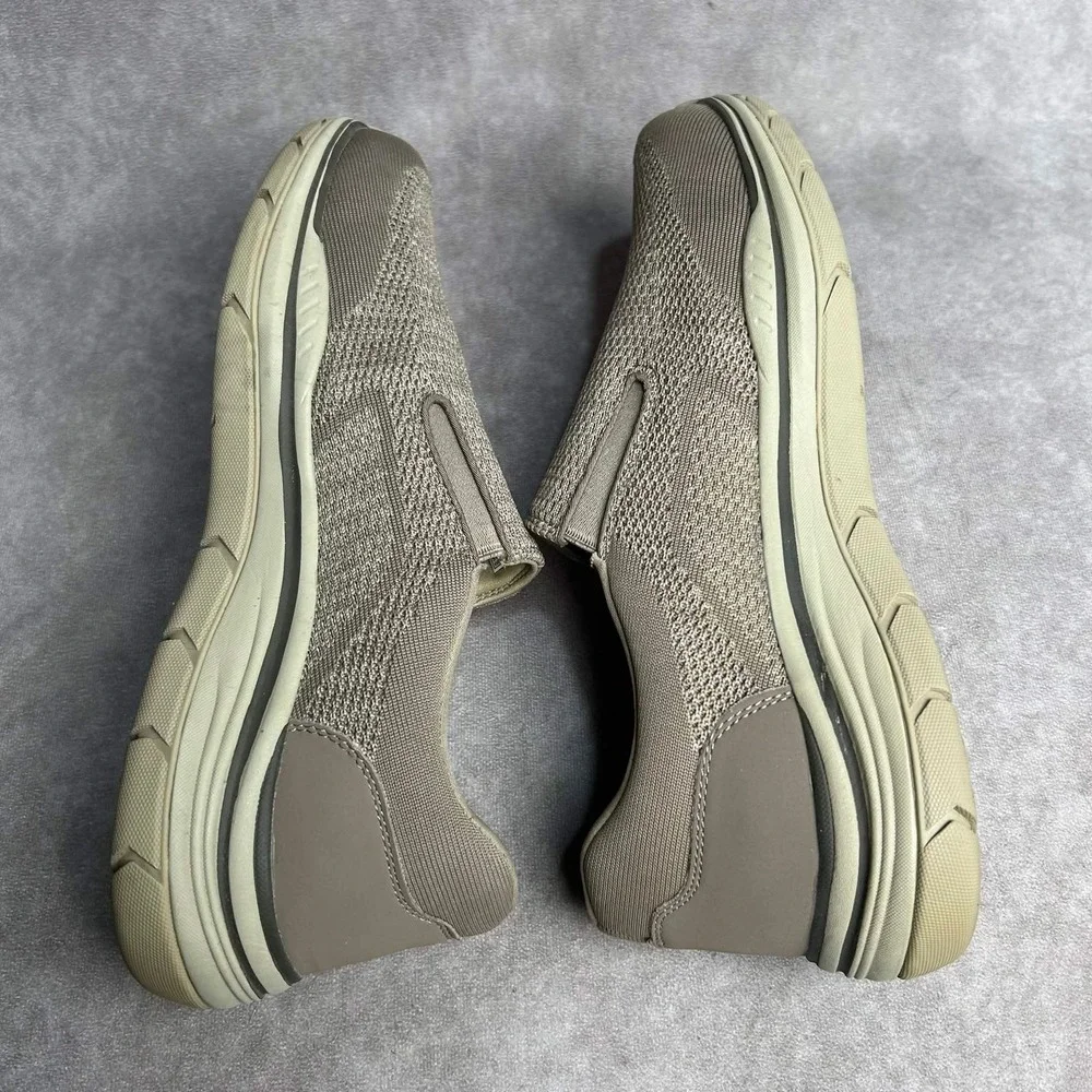 Skechers Mens Relaxed Fit 204000WW Taupe Slip On Sneakers Size 13 Wide WW